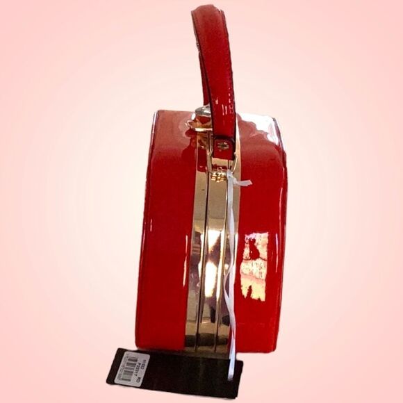 NEW BRIGHT SHINY RED HAND BAG WITH CROSSBODY CHAIN LARGE STONE BLING DECORATION - Picture 14 of 16